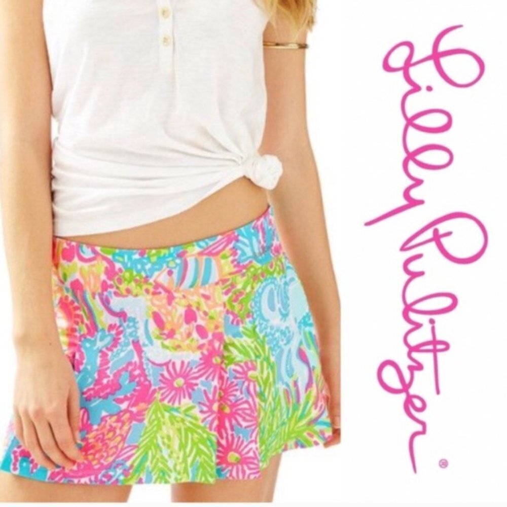 Lilly Pulitzer Simone Luxletic Simone skort in lovers Coral Size Medium